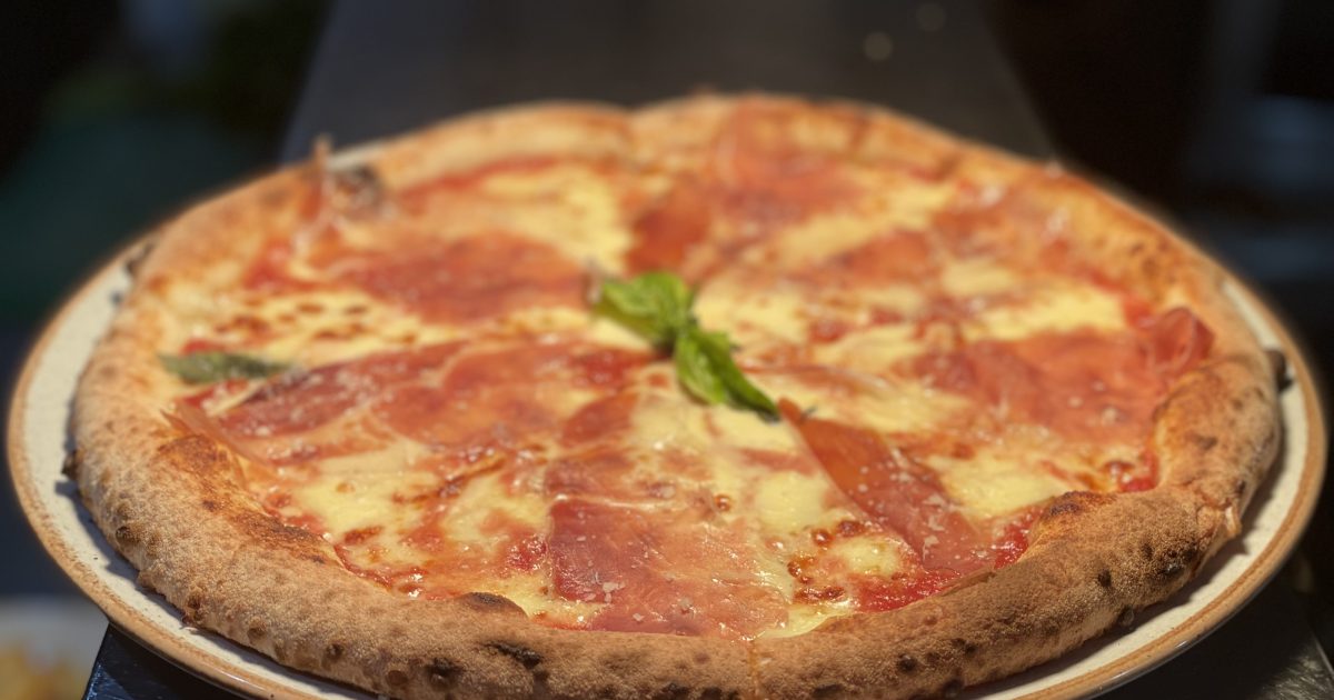 Ciao Amore Cafe & Restaurant Dog Swamp Shopping Centre