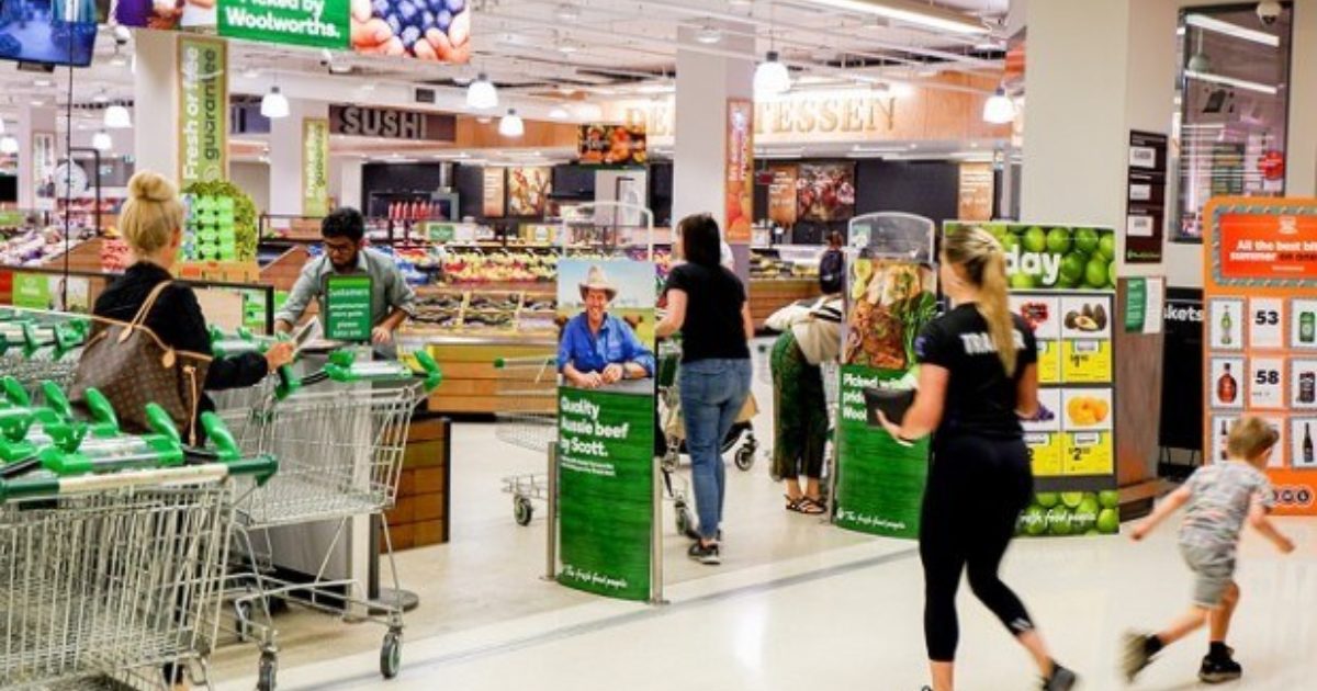 Woolworths Dog Swamp Shopping Centre Woolworths Dog Swamp Shopping Centre